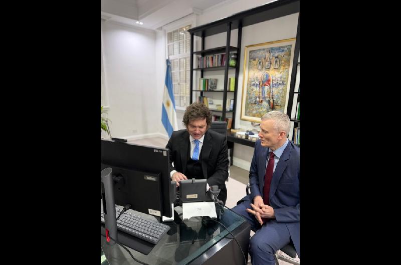 Milei habloacute con el primer ministro de Canadaacute- buscan avanzar en un acuerdo con el Mercosur