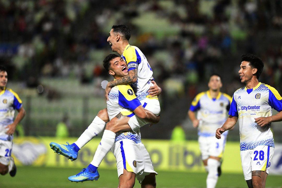 Copa Libertadores- Rosario Central recibe a Libertad de Paraguay en busca de la clasificacioacuten a octavos de final