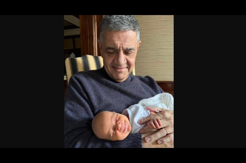 Jorge Macri y Mariacutea Beleacuten Luduentildea enternecieron con la foto de su hijo Vito
