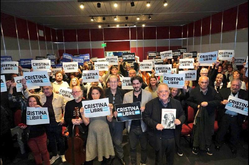 Cristina Kirchner ldquohabloacuteldquo en la Feria del Libro sobre el balcoacuten de San Joseacute 1111