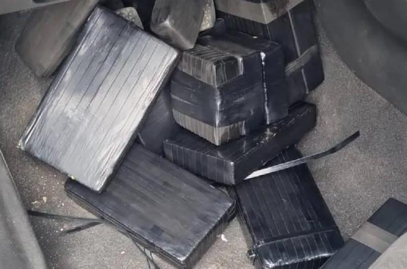 Cayoacute una banda narco que trasladaba cocaiacutena desde La Quiaca a Buenos Aires