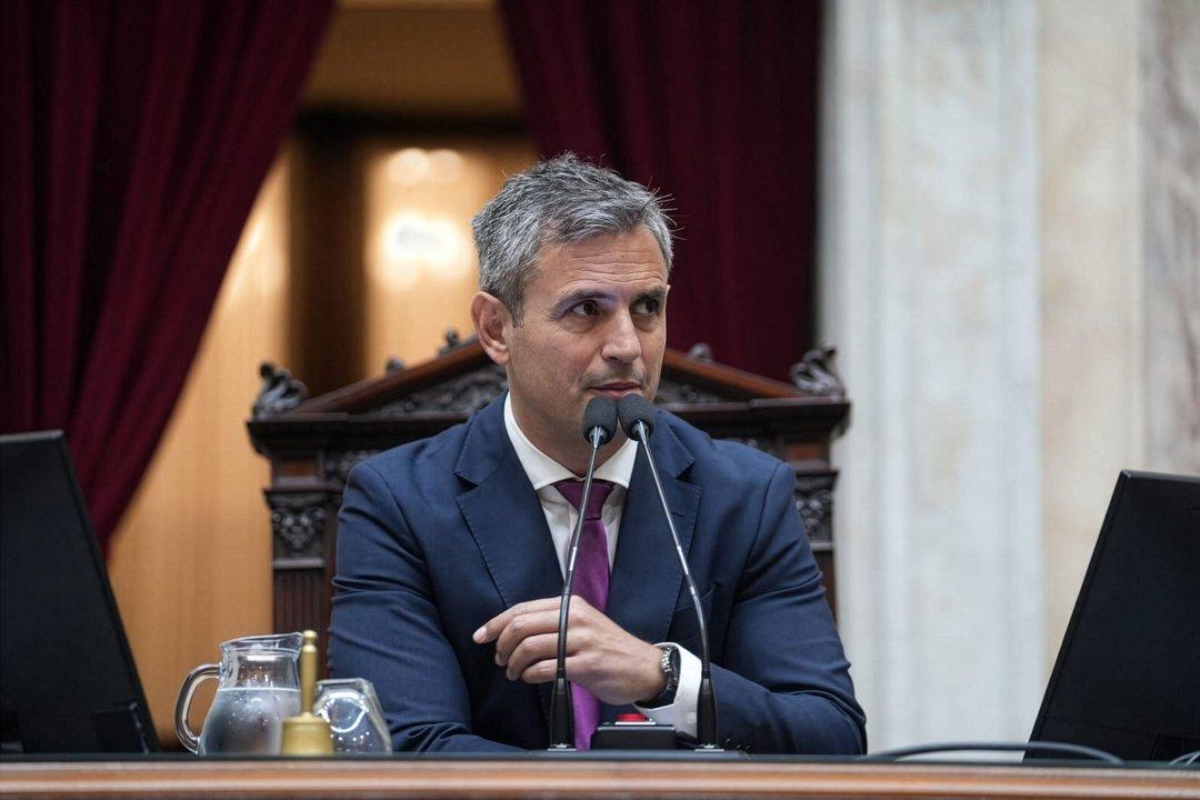 Martiacuten Menem defendioacute la continuidad de Adorni- ldquoCreemos en eacutel estamos convencidosrdquo