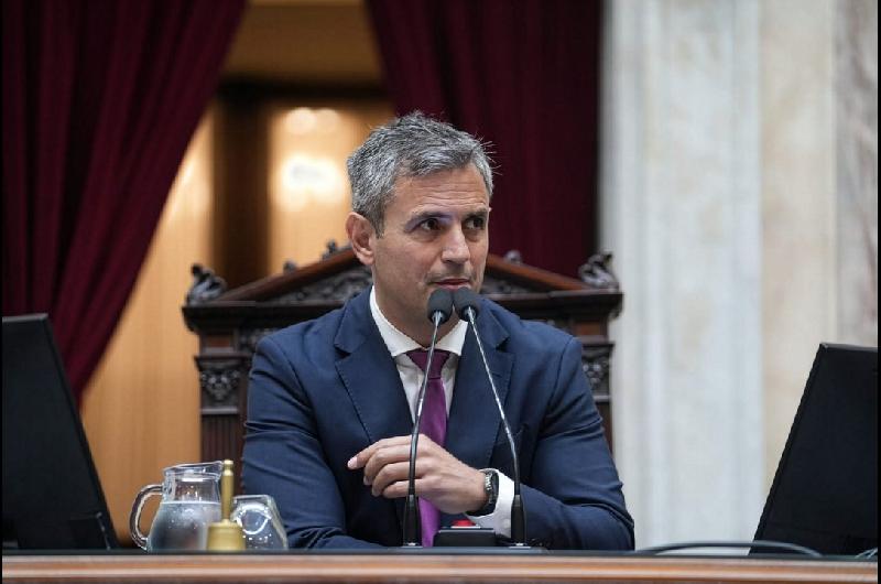 Martiacuten Menem defendioacute la continuidad de Adorni- ldquoCreemos en eacutel estamos convencidosrdquo