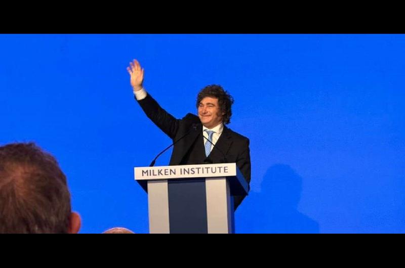 Javier Milei- ldquoEl suentildeo americano estaacute renaciendo en Estados Unidos y Argentinardquo