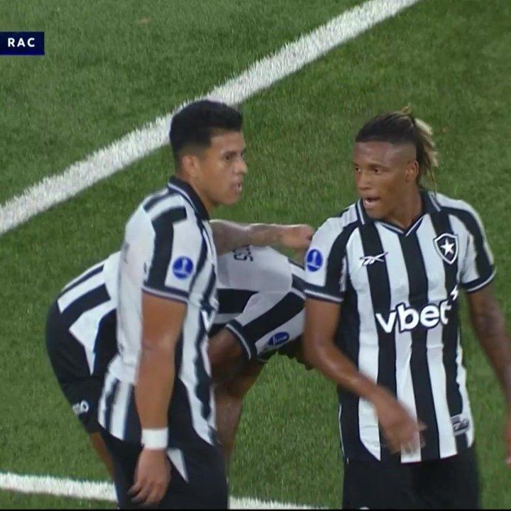 VIDEO- insoacutelito gol en contra de Racing ante Botafogo en la Copa Sudamericana