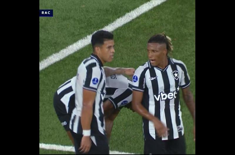 VIDEO- insoacutelito gol en contra de Racing ante Botafogo en la Copa Sudamericana
