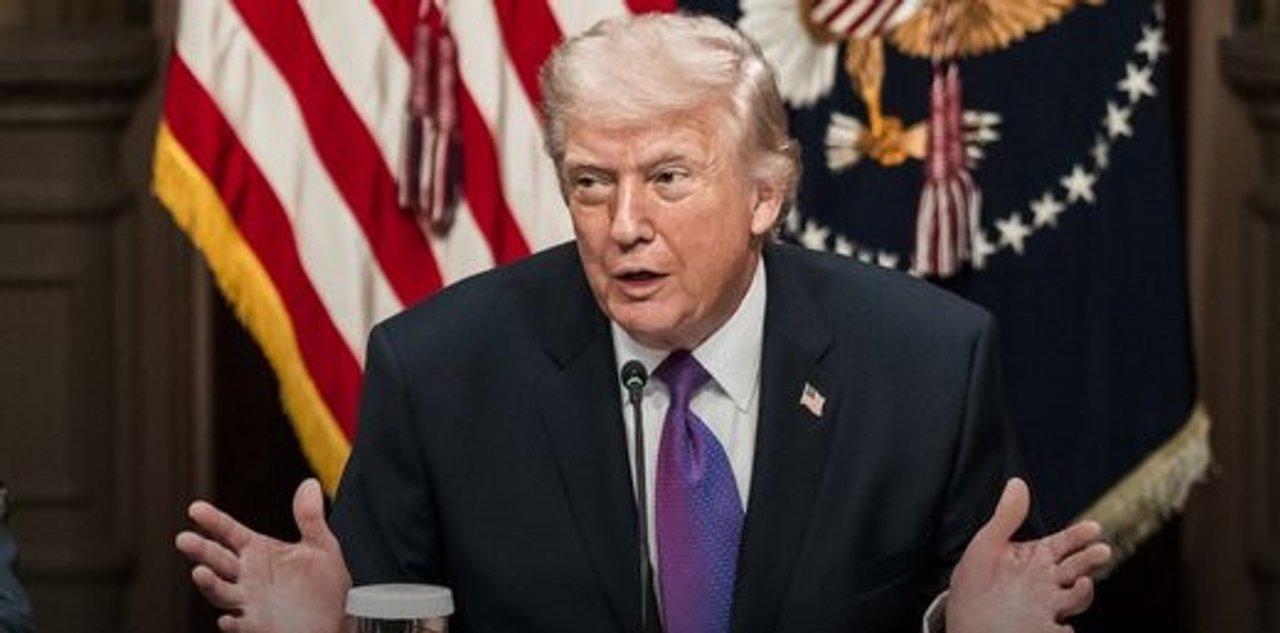 El Tribunal de Comercio Internacional declaroacute ilegal el nuevo arancel global de Trump