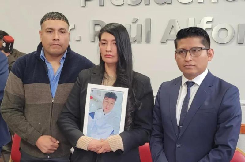 Jujentildeo asesinado en Tarija- aseguran que fue un crimen de odio homofoacutebico