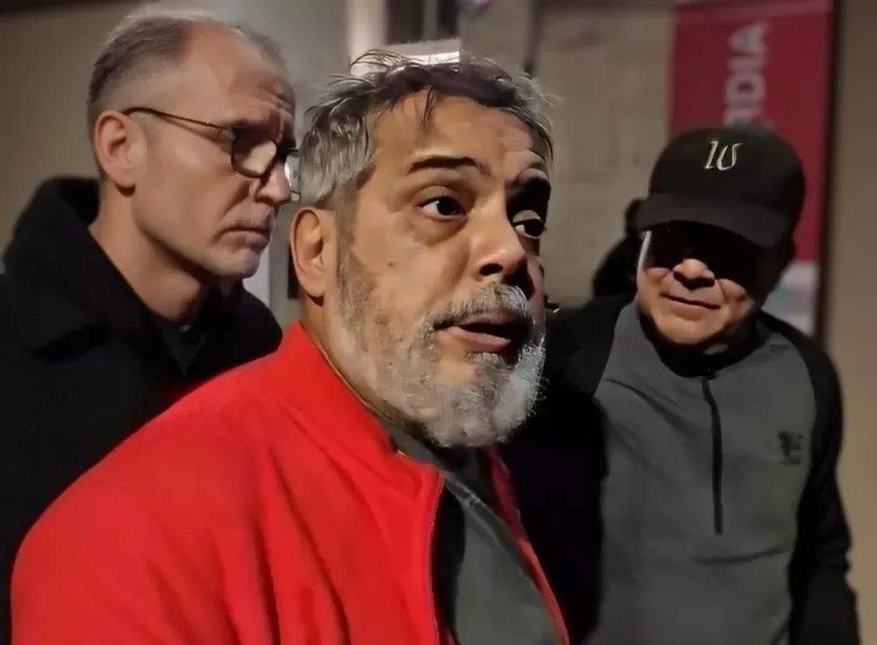 La muestra ya estaba permitida pero se echaron para atraacutesrdquo dijo Fabiaacuten Grillo