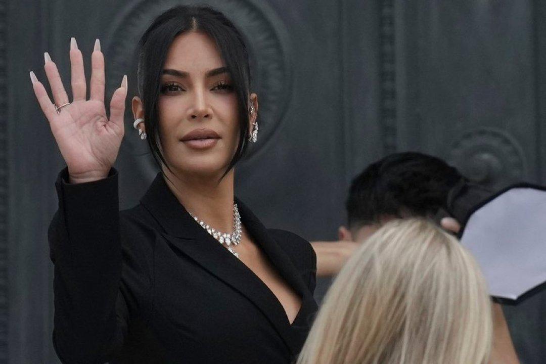 Kim Kardashian pone en pausa su suentildeo de ser abogada