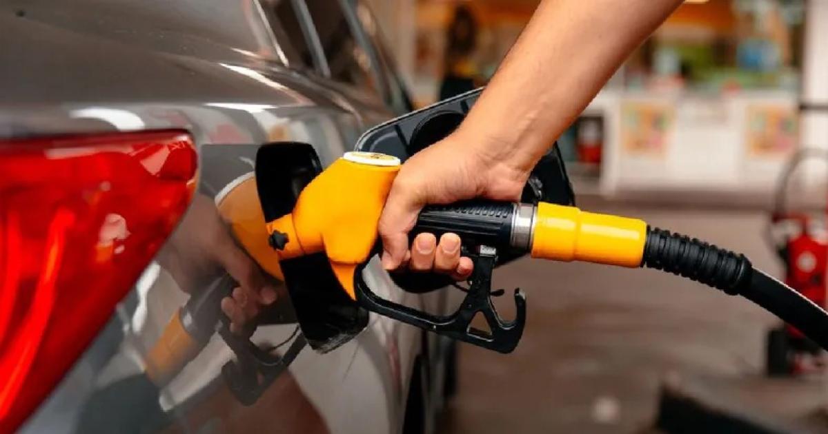 Aumentaron los combustibles en Jujuy- GNC a 997 y nafta Suacuteper a 2190