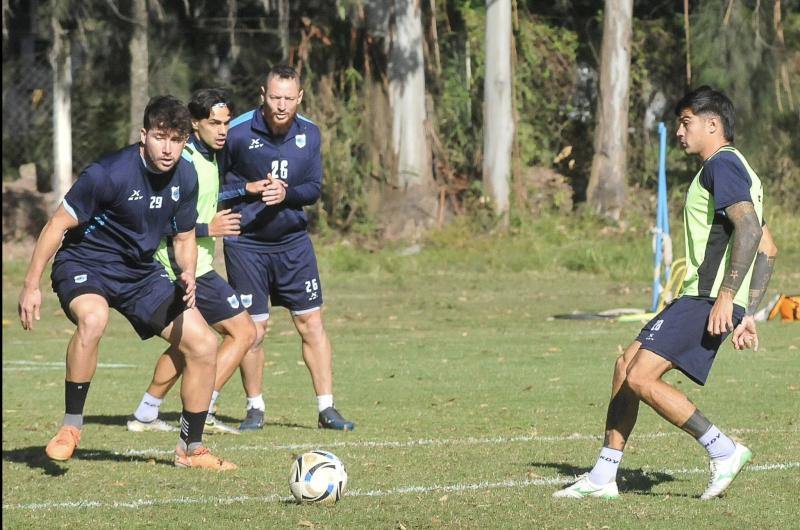 Gimnasia ante el Santo busca estirar la ventaja en la punta