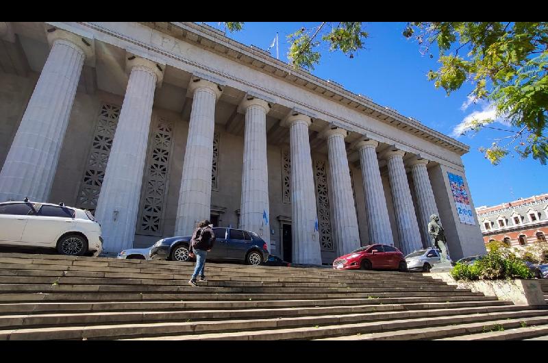 Recorte en educacioacuten- el Gobierno quitoacute maacutes de 78000 millones y frenoacute obras universitarias