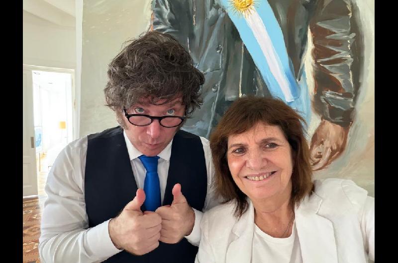La imagen de Milei sigue en caiacuteda y la desaprobacioacuten del Gobierno roza el 55-en-porciento-
