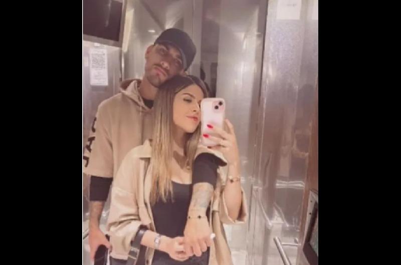 La esposa de Paredes lo respaldoacute en Instagram tras las criacuteticas por la eliminacioacuten de Boca