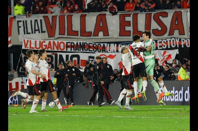 Cuatro jugadores de River terminaron ldquotocadosrdquo ante San Lorenzo y son duda para enfrentar a Gimnasia