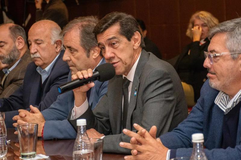 Sadir presidioacute reunioacuten del Consejo para el desarrollo del corredor de Capricornio