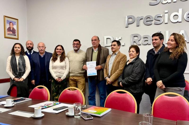 Presentaron informe sobre funcionamiento de la carrera de Medicina en Jujuy