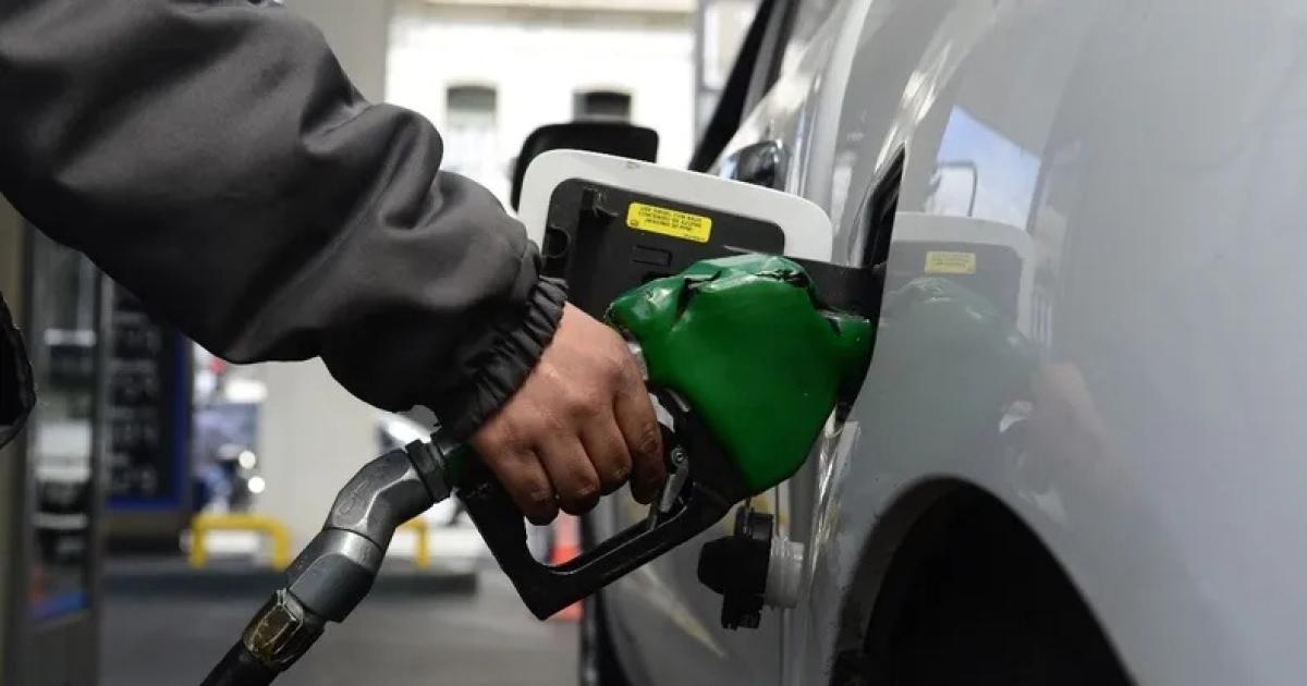 La brecha del combustible golpea al interior jujentildeo