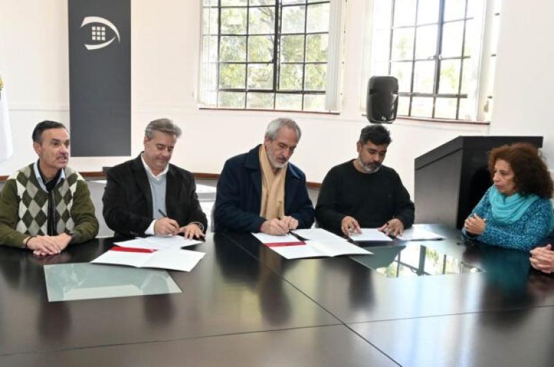 Convenio para fortalecer el desarrollo de producciones teatrales independientes