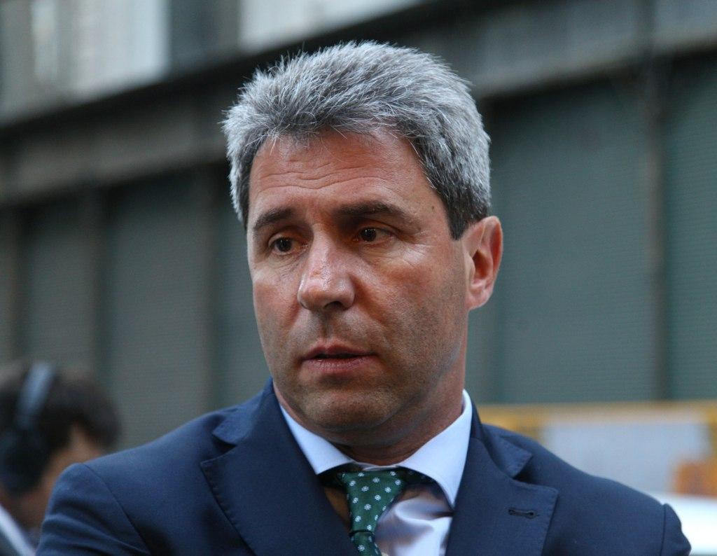Sergio Untildeac confirmoacute su precandidatura presidencial por PJ y pidioacute una interna cerrada