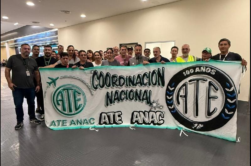 Trabajadores de ANAC EANA y el Servicio Meteoroloacutegico convocan a una jornada nacional de protestas en maacutes de 20 aeropuertos