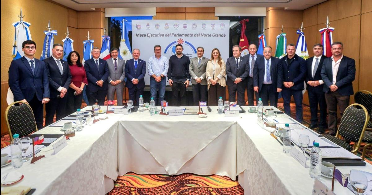 Junta Ejecutiva del Parlamento del Norte Grande proyecta una agenda federal