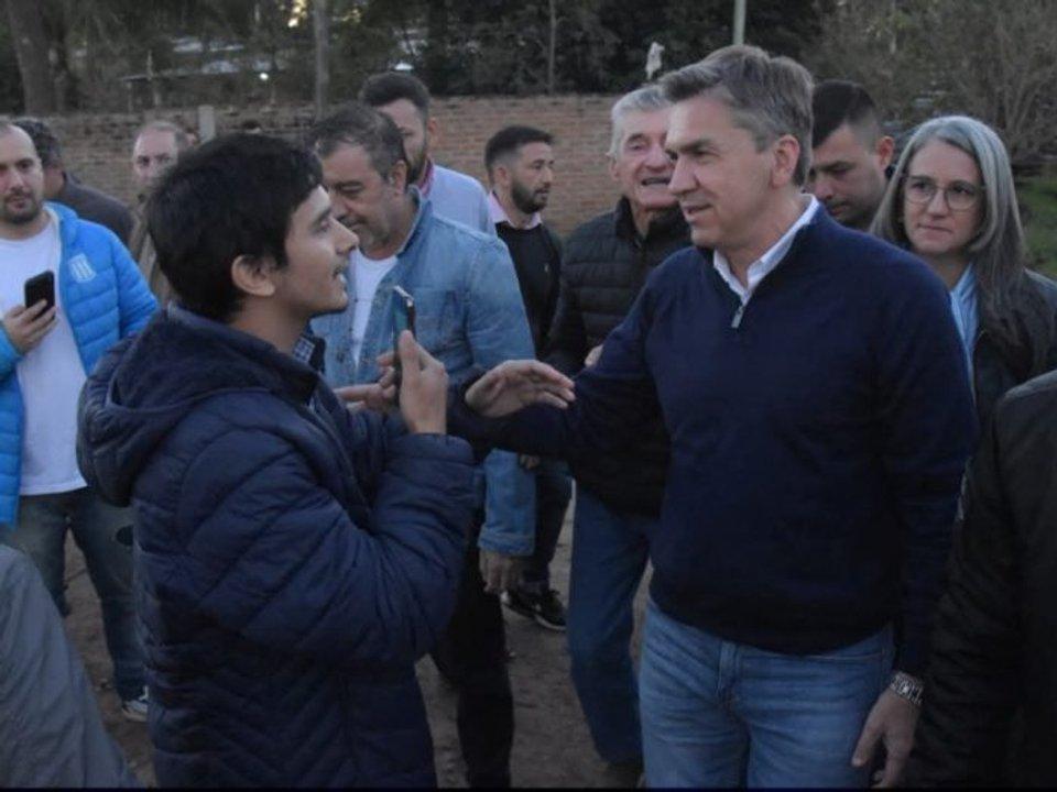 Chaco- un periodista preso por preguntar al gobernador Zdero