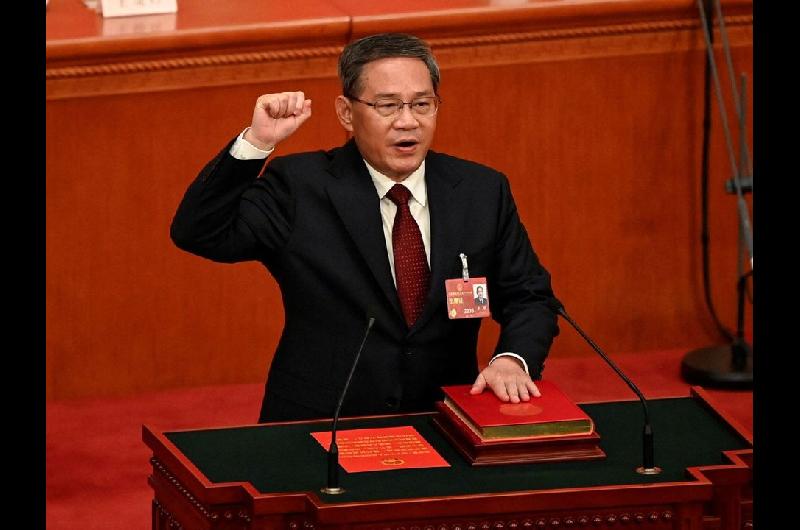 Primer ministro de China anima a los CEO estadounidenses a reforzar su presencia en el paiacutes