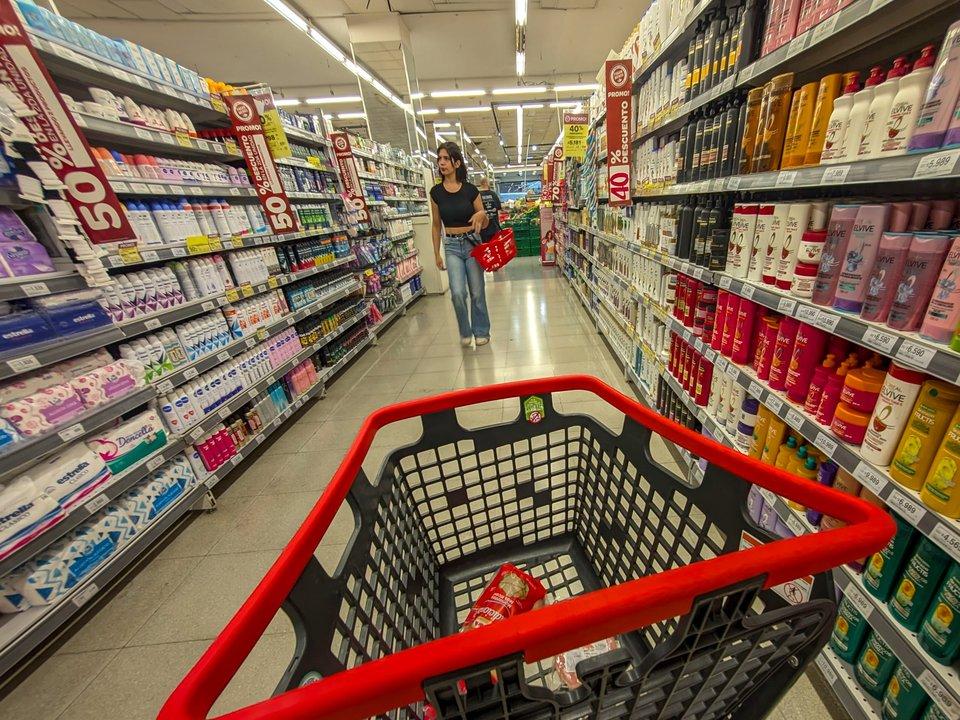 La inflacioacuten de abril fue de 26-en-porciento- y acumuloacute 324-en-porciento- en doce meses