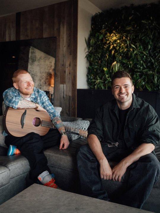 Martin Garrix y Ed Sheeran estrenan ldquoRepeat itrdquo tras 10 antildeos de espera