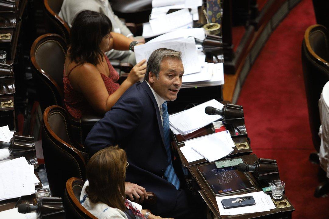 Martiacuten Soria sin piedad contra Adorni- ldquoEs el uacutenico argentino que Milei sacoacute de la pobrezardquo