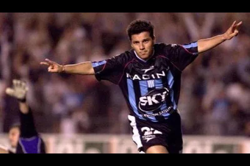 Un exjugador de Racing cruzoacute a Di Mariacutea tras el arbitraje de Dariacuteo Herrera