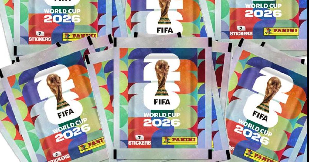 Pagoacute 126 millones de pesos por figuritas del Mundial y era un engantildeo
