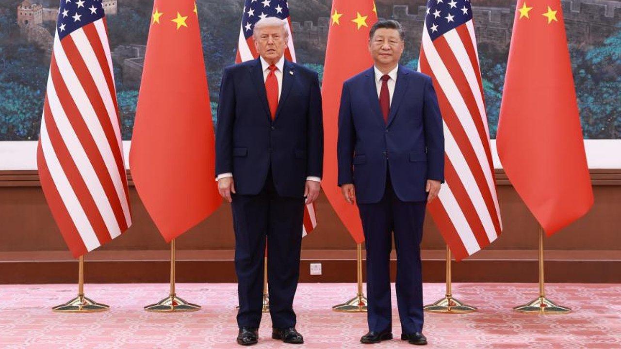 Trump aseguroacute que alcanzoacute ldquoacuerdos comerciales fantaacutesticosrdquo con China y que Iraacuten ldquono puede tener nunca armas nucleares