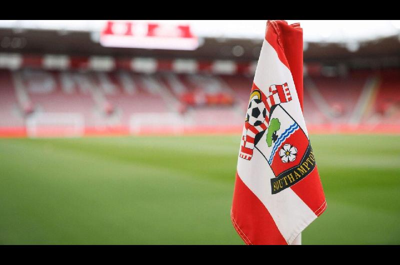 Inglaterra- el Middlesbourgh acusa de espionaje al Southampton que podriacutea perder el ascenso a la Premier League
