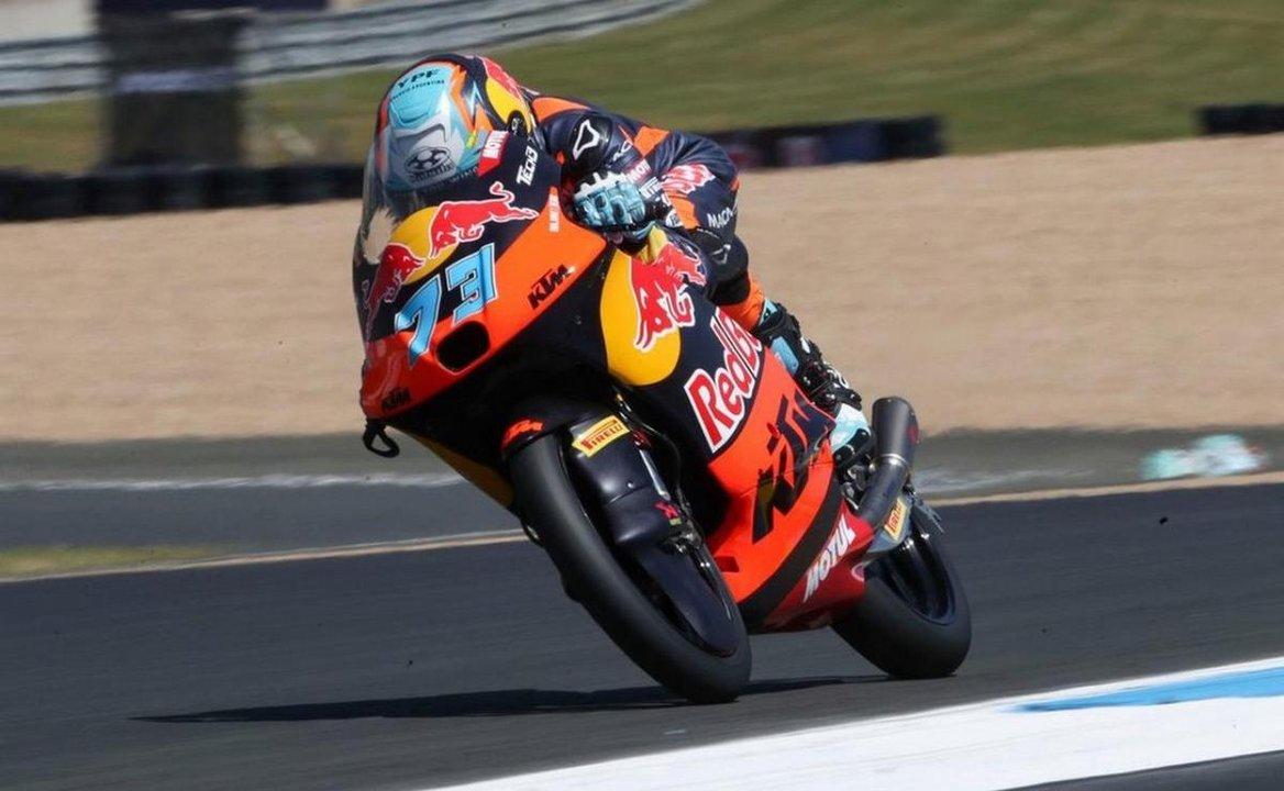 Perrone terminoacute 12deg en el GP de Cataluntildea de Moto3