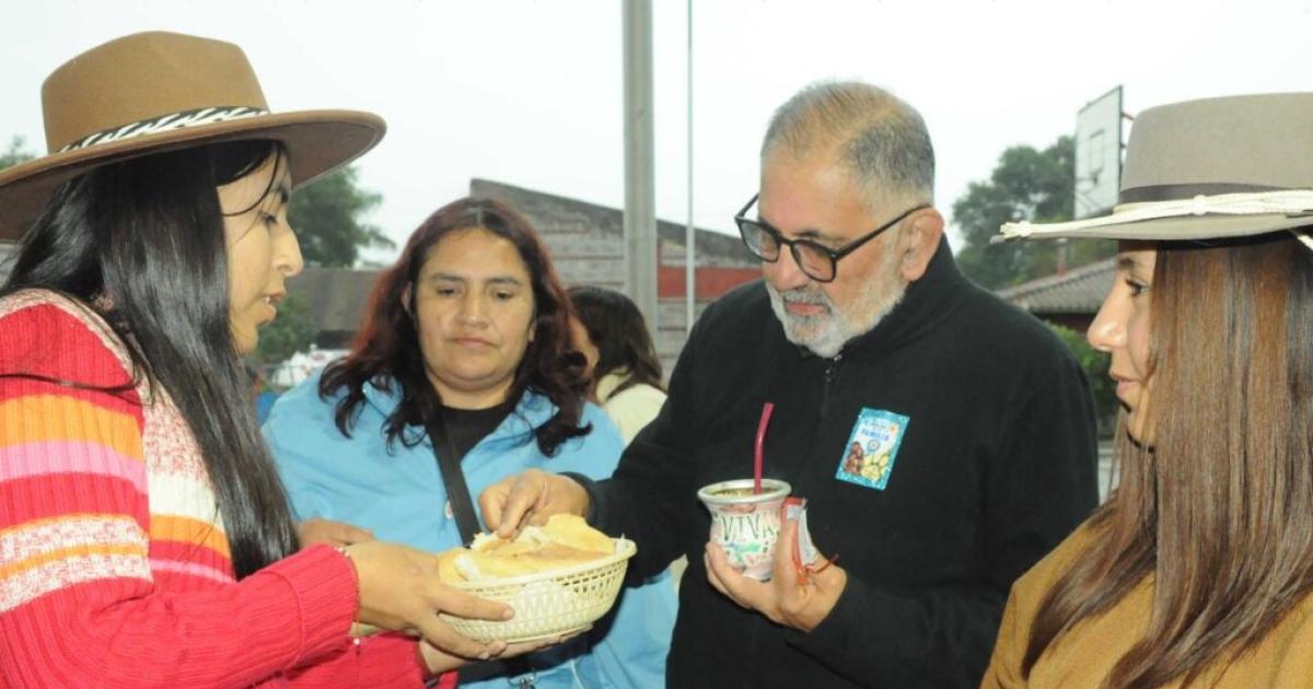 Chuli Jorge acompantildeoacute a las familias de Alto Comedero