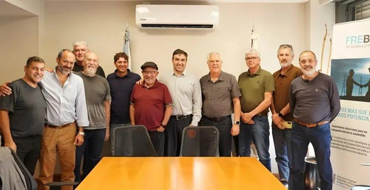 Cooperativas eleacutectricas bonaerenses alertan por deudas con Cammesa y falta de inversiones