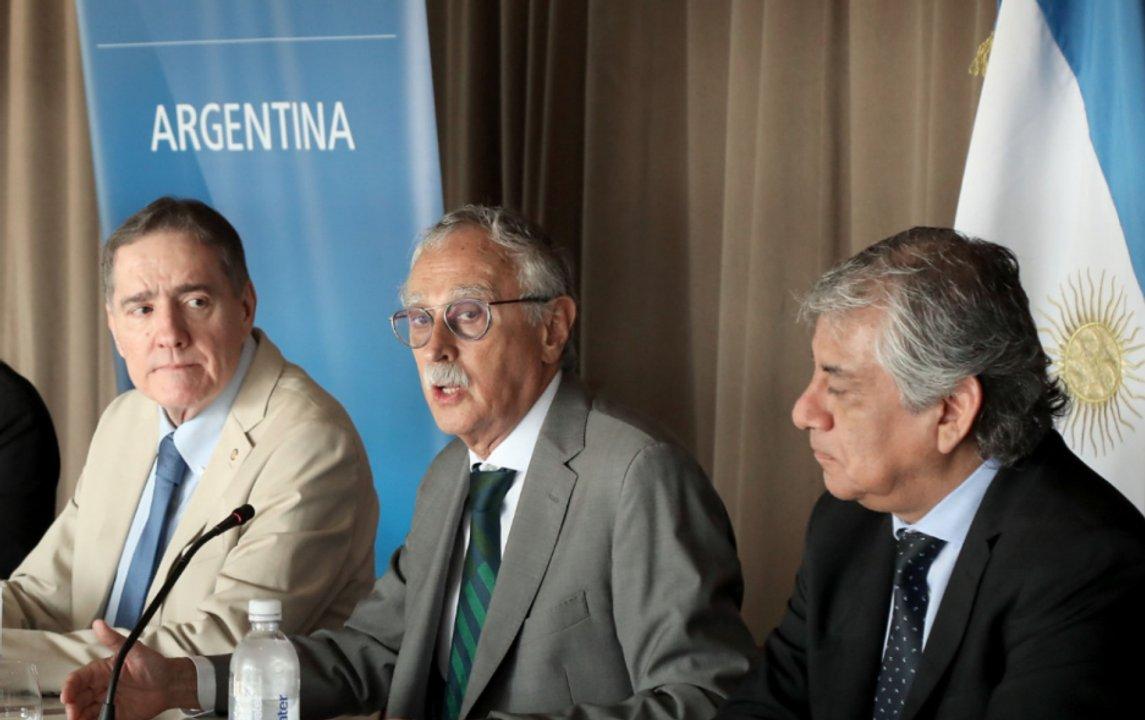 Lugones trabaja con los ministros de Salud de las provincias para un verdadero ldquosistema sanitario federalrdquo