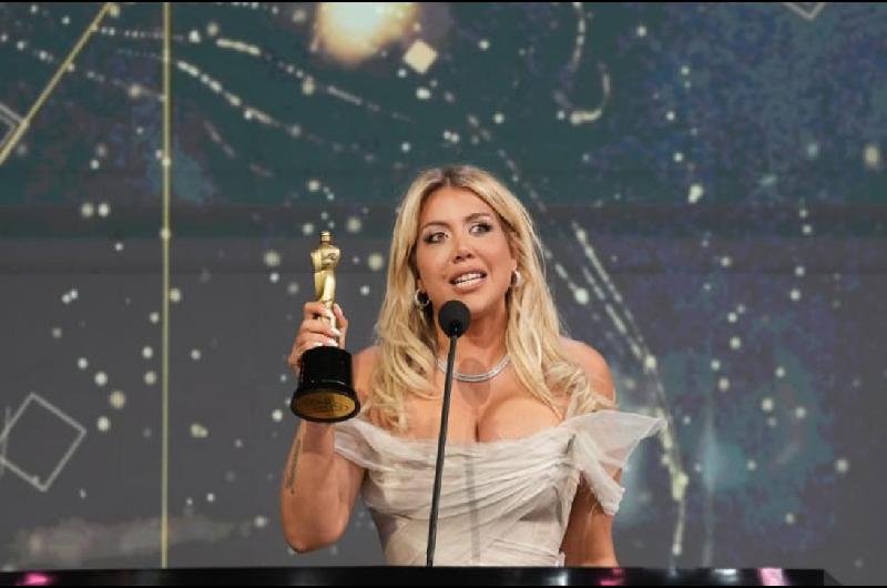 ldquoSoy una mujer con leucemia y elegiacute tratarme en Argentinardquo- Wanda Nara como mejor conductora