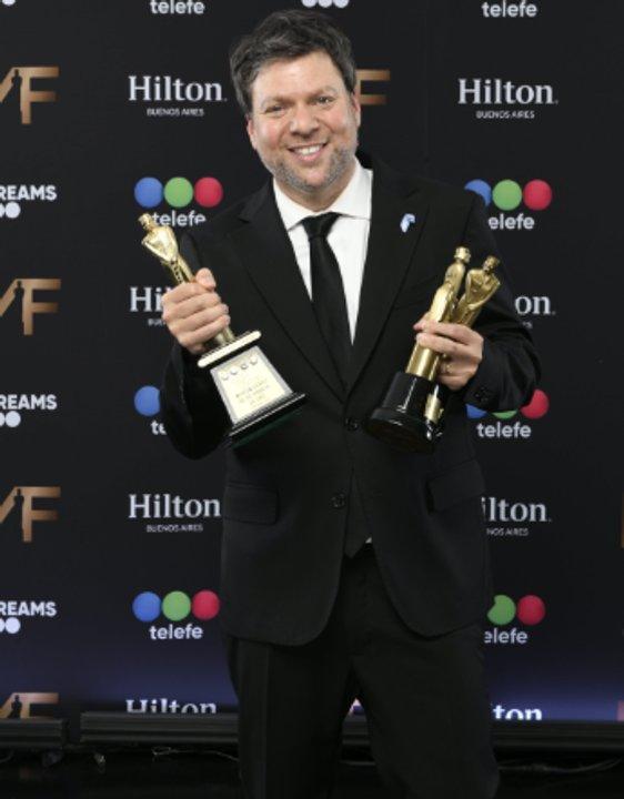 Guido Kaczka ganoacute el Martiacuten Fierro de Oro 2026- emocioacuten y ovacioacuten en una noche histoacuterica