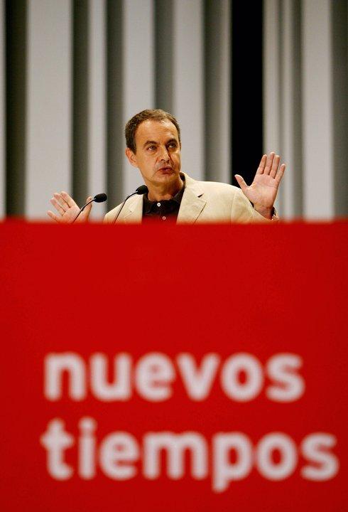 Expresidente del Gobierno espantildeol Zapatero investigado por presunto blanqueo de capitales