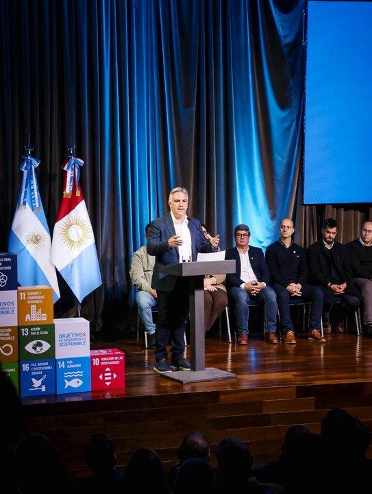  Llaryora- ldquoRechazamos la quita de subsidios al gas en Coacuterdobaldquo