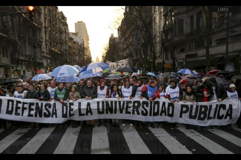 En la Universidad de San Andreacutes reclaman a Milei el cumplimiento de la Ley de Financiamiento Universitario