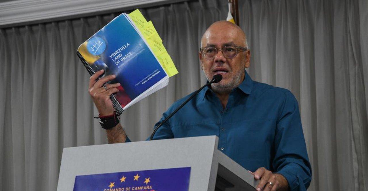 Gobierno venezolano anuncioacute la excarcelacioacuten de 300 personas por la Ley de Amnistiacutea