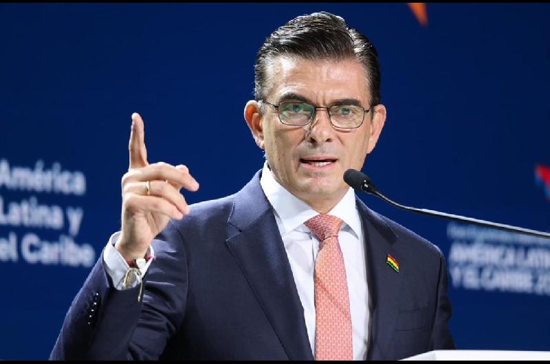 Bolivia expulsa a la embajadora de Colombia tras rechazar dichos de Gustavo Petro