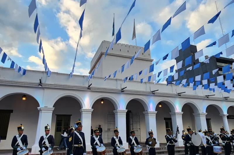 Cultura en 7 diacuteas- fiestas patrias