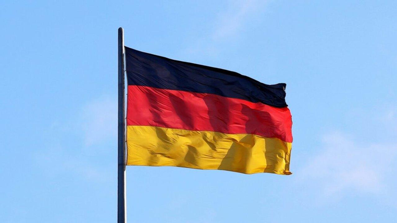 Comisioacuten Europea recorta la previsioacuten de crecimiento de Alemania en 2026 del 12-en-porciento- al 06-en-porciento-