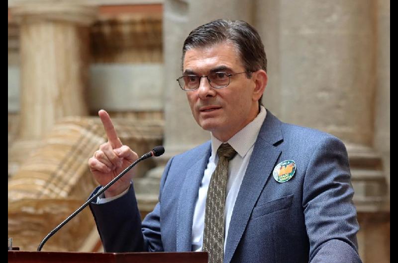 Bolivia- Rodrigo Paz designa a nuevo ministro de Trabajo en un intento por solucionar la crisis